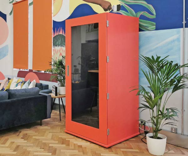 Cabine-acoustique-london-rouge-clair